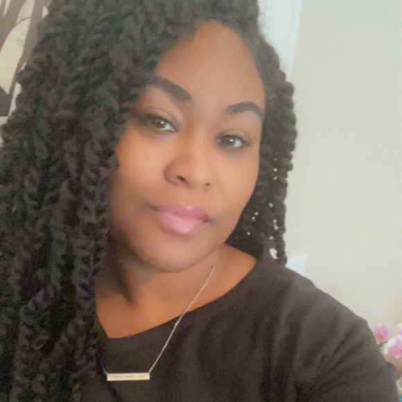 Meet your Posher, Jamie - Picture 1 of 1